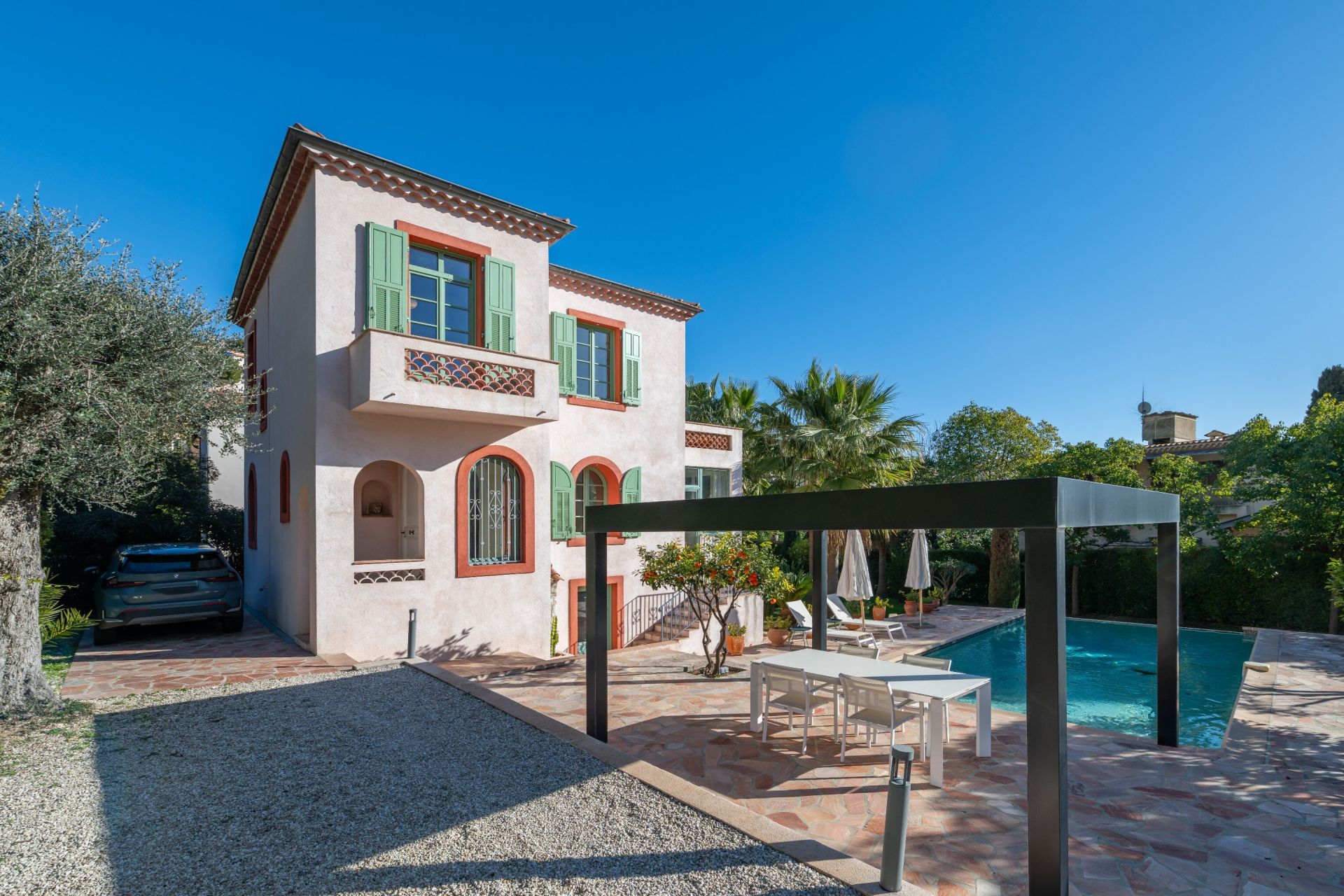 maison de maître 5 Pièces en vente sur VILLEFRANCHE SUR MER (06230)