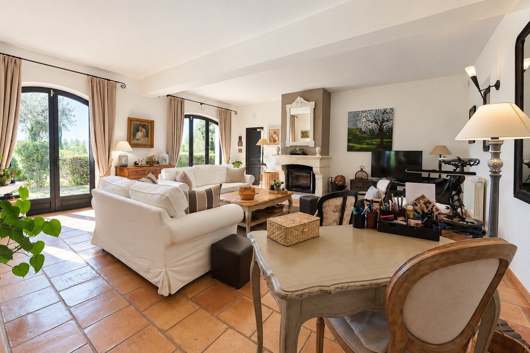bastide 5 Pièces en vente sur TOURRETTES (83440)