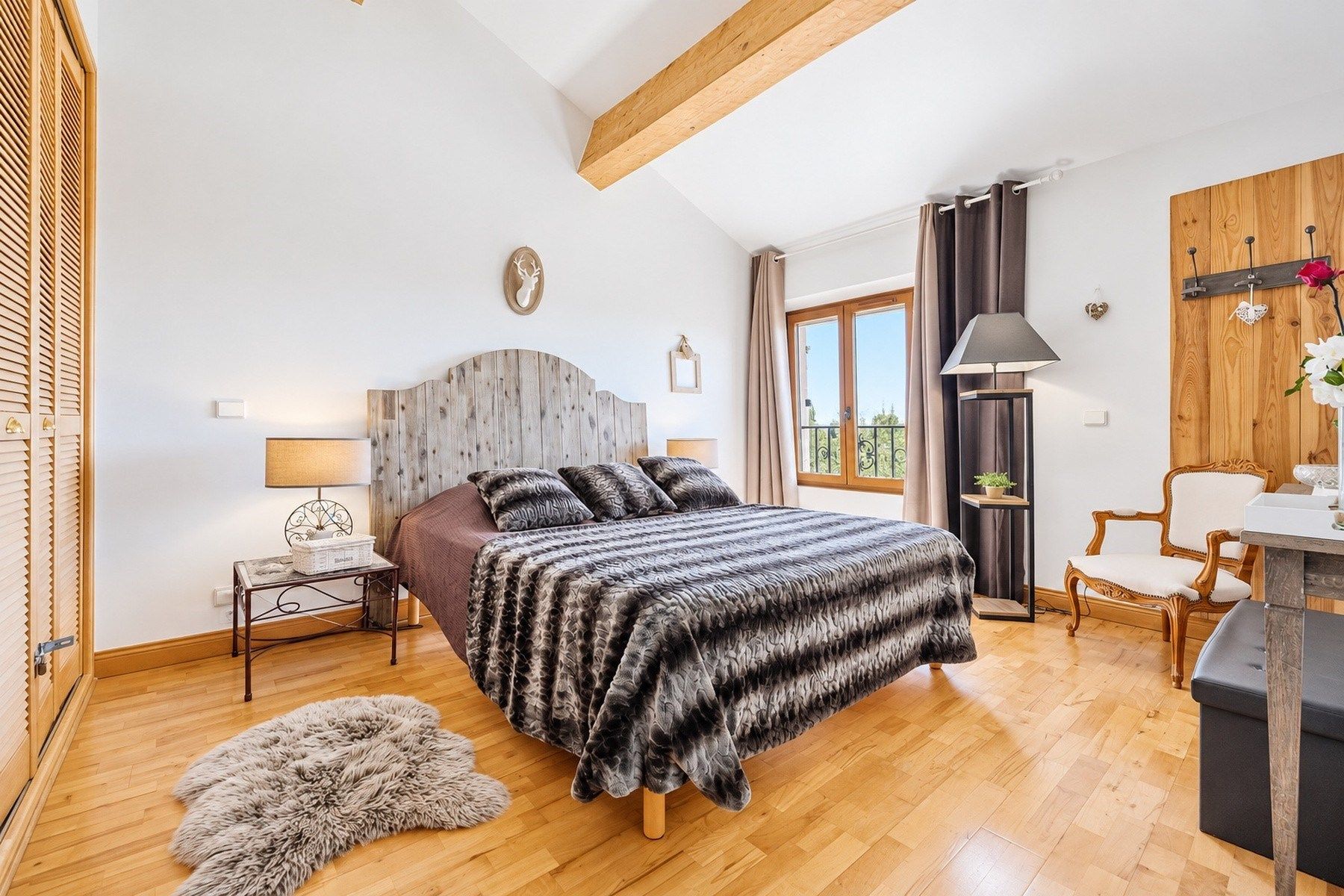 bastide 5 Pièces en vente sur TOURRETTES (83440)