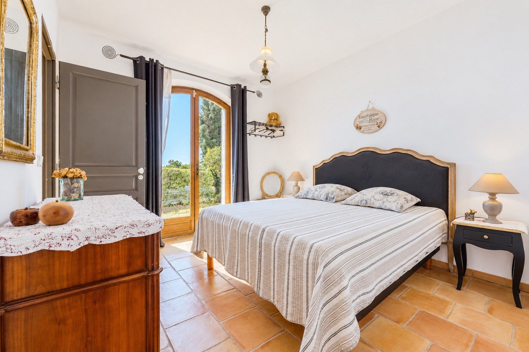 bastide 5 Pièces en vente sur TOURRETTES (83440)