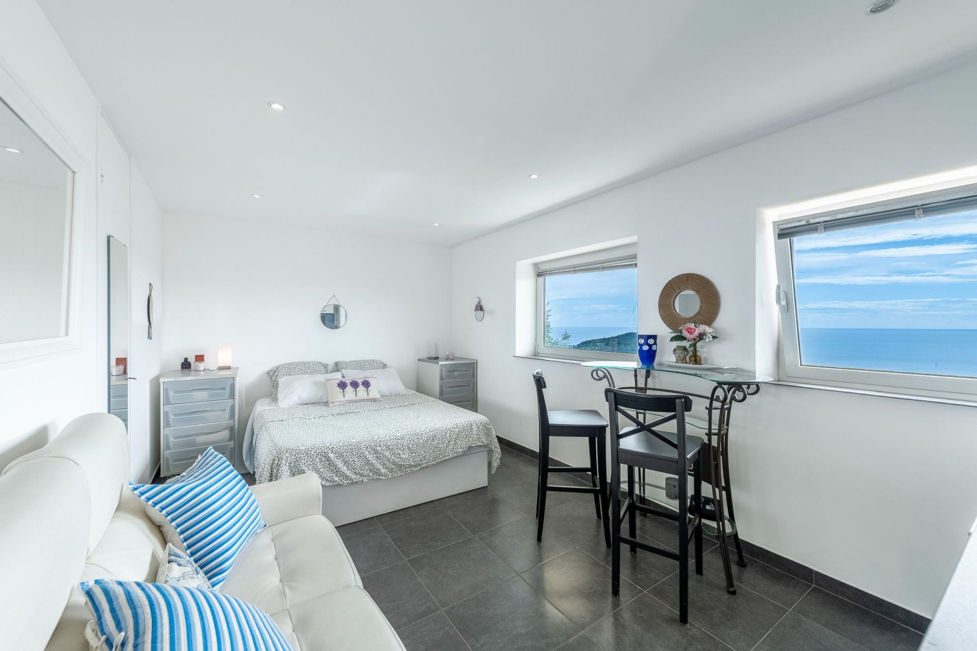 appartement 1 pièce en vente sur VILLEFRANCHE SUR MER (06230)