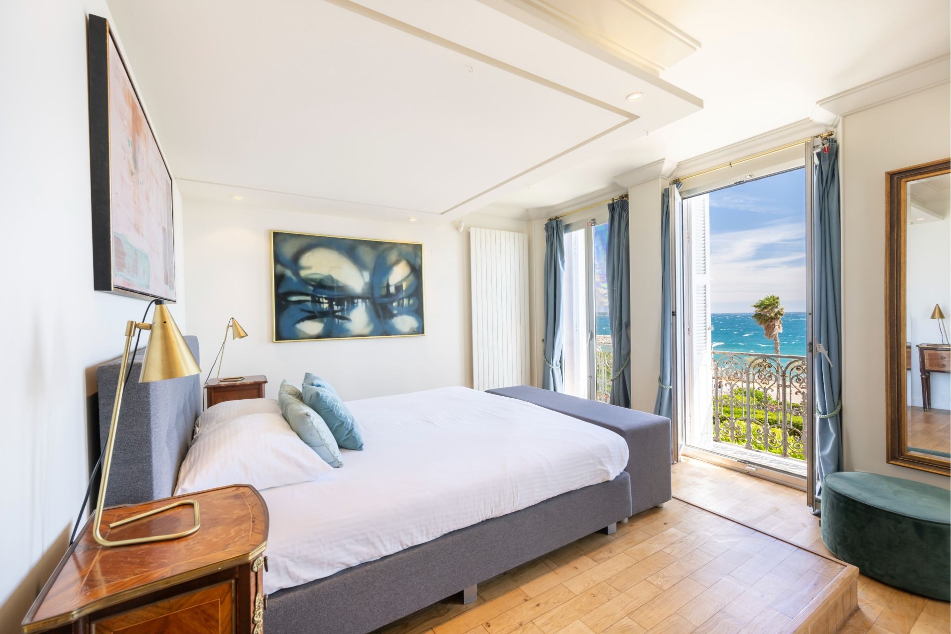 appartement 7 Pièces en vente sur CANNES (06400)