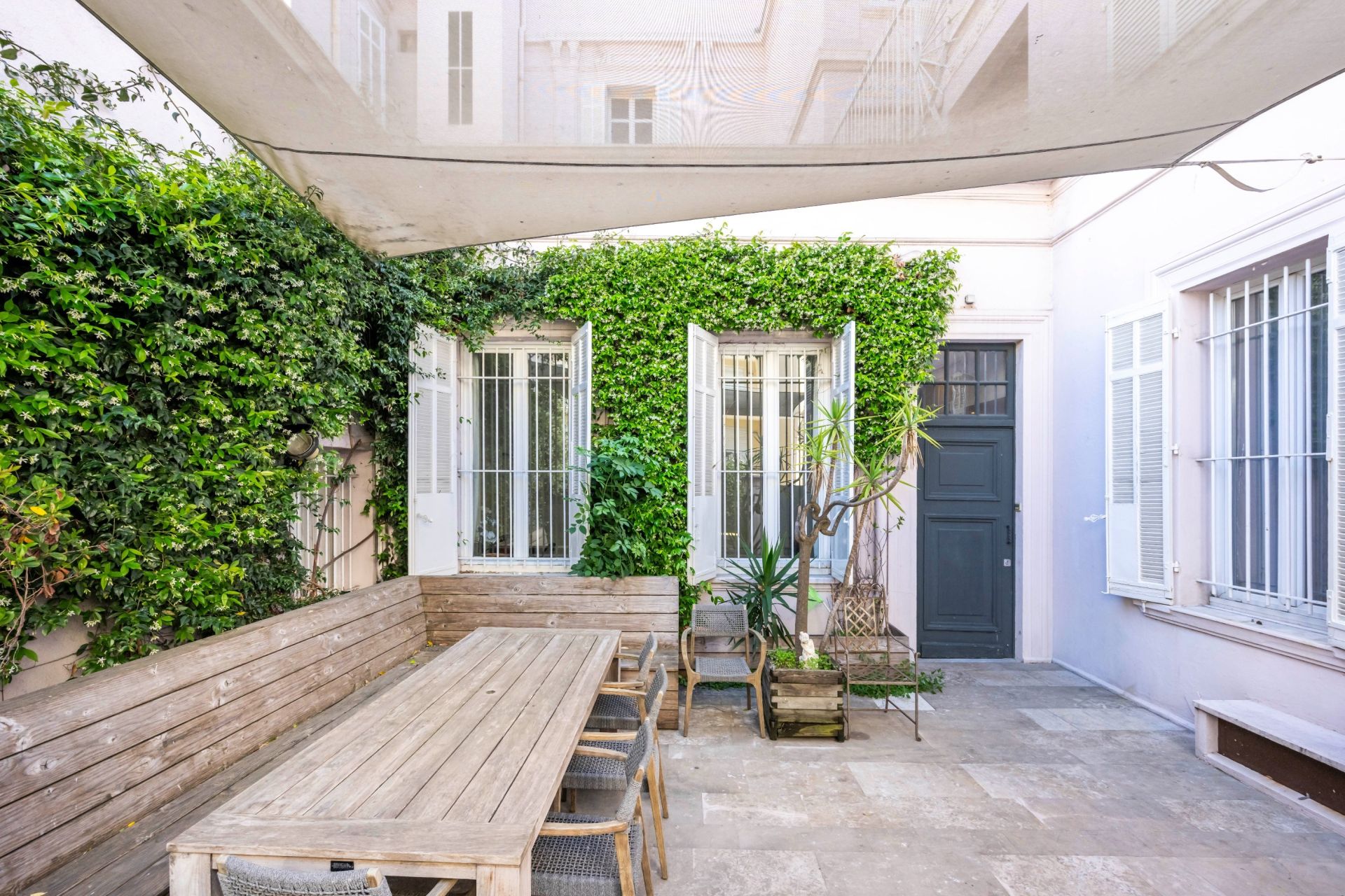 appartement 7 Pièces en vente sur CANNES (06400)
