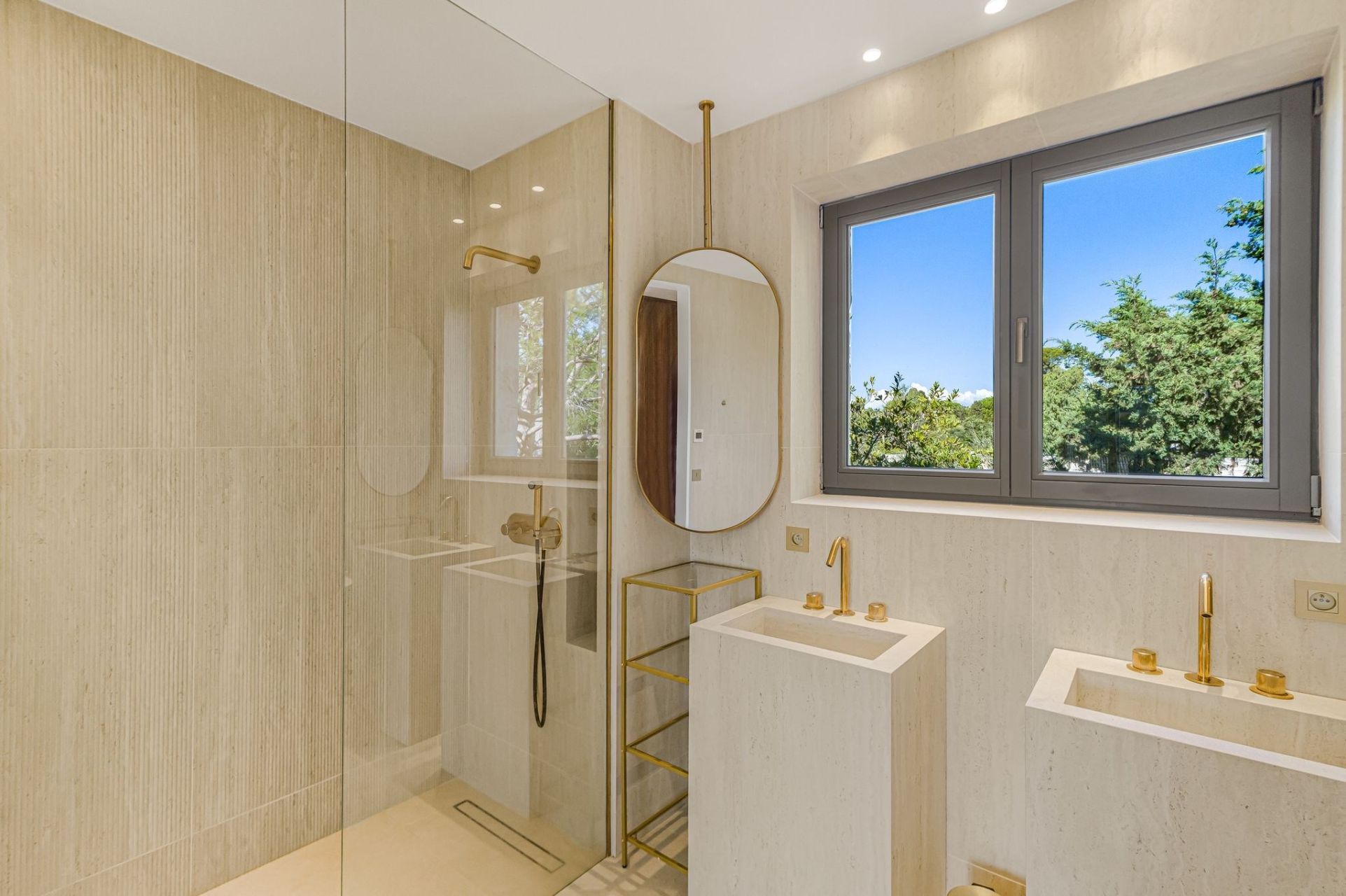 bastide 9 Pièces en vente sur ANTIBES (06600)