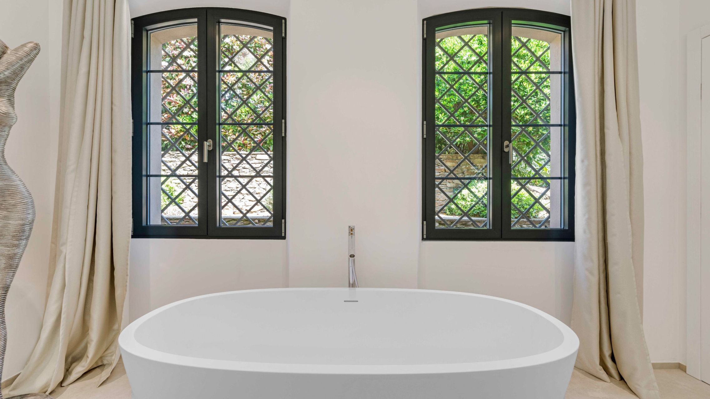 villa 9 Pièces en vente sur GRIMAUD (83310)