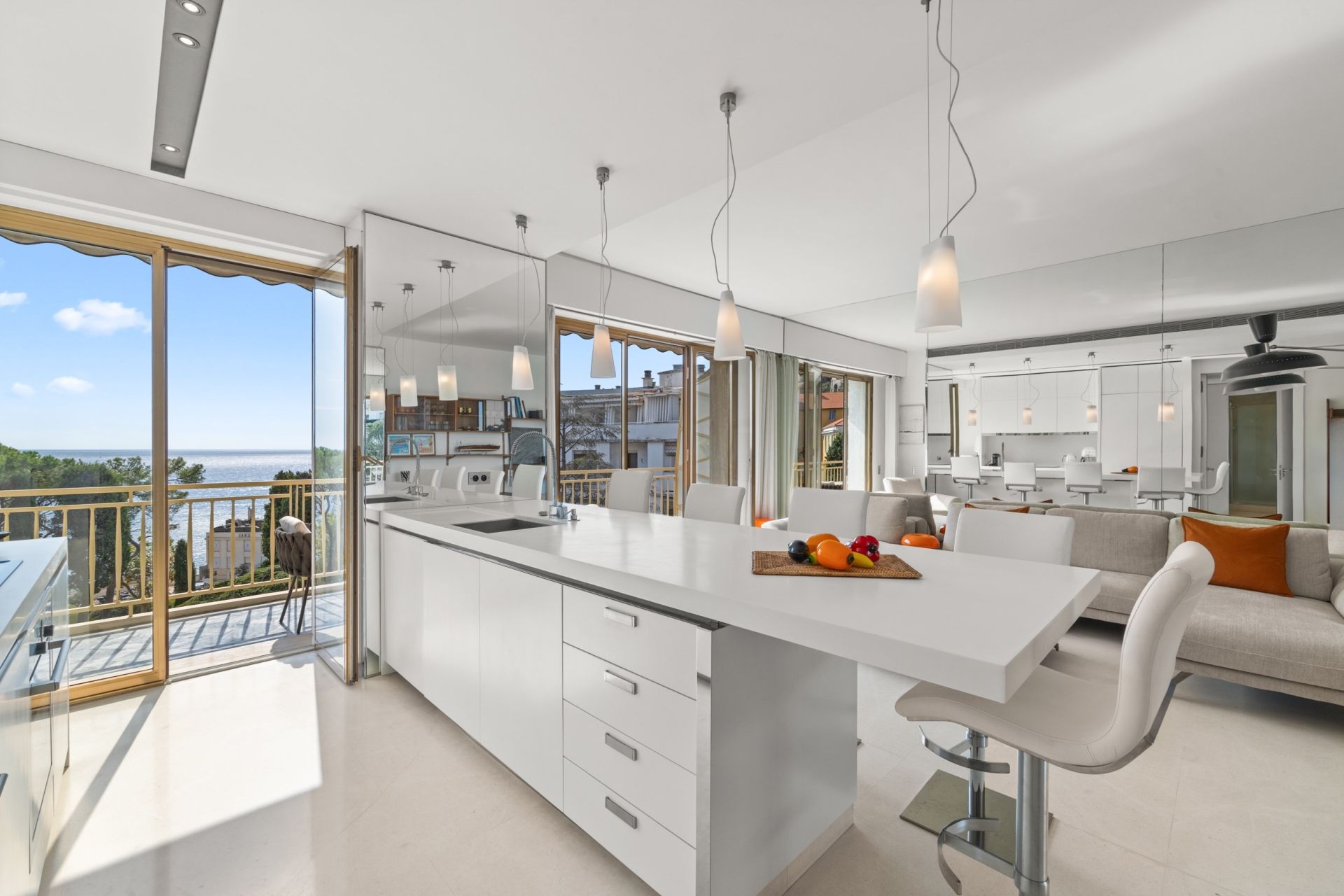 apartment 2 Rooms for sale on NICE (06000)