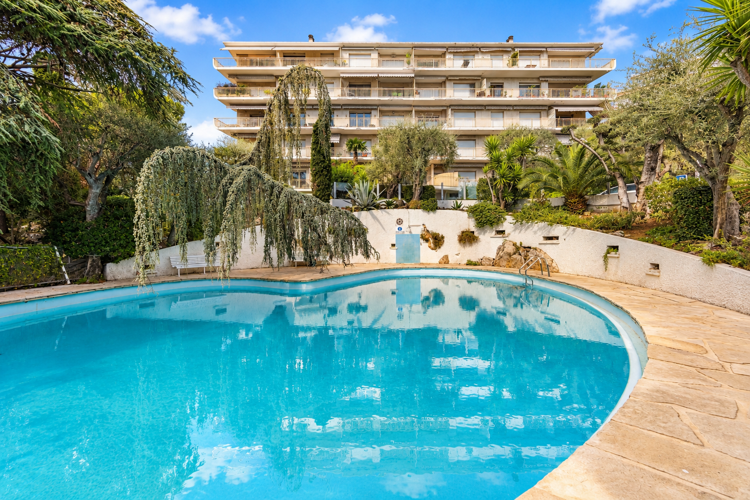 apartment 2 Rooms for sale on NICE (06000)