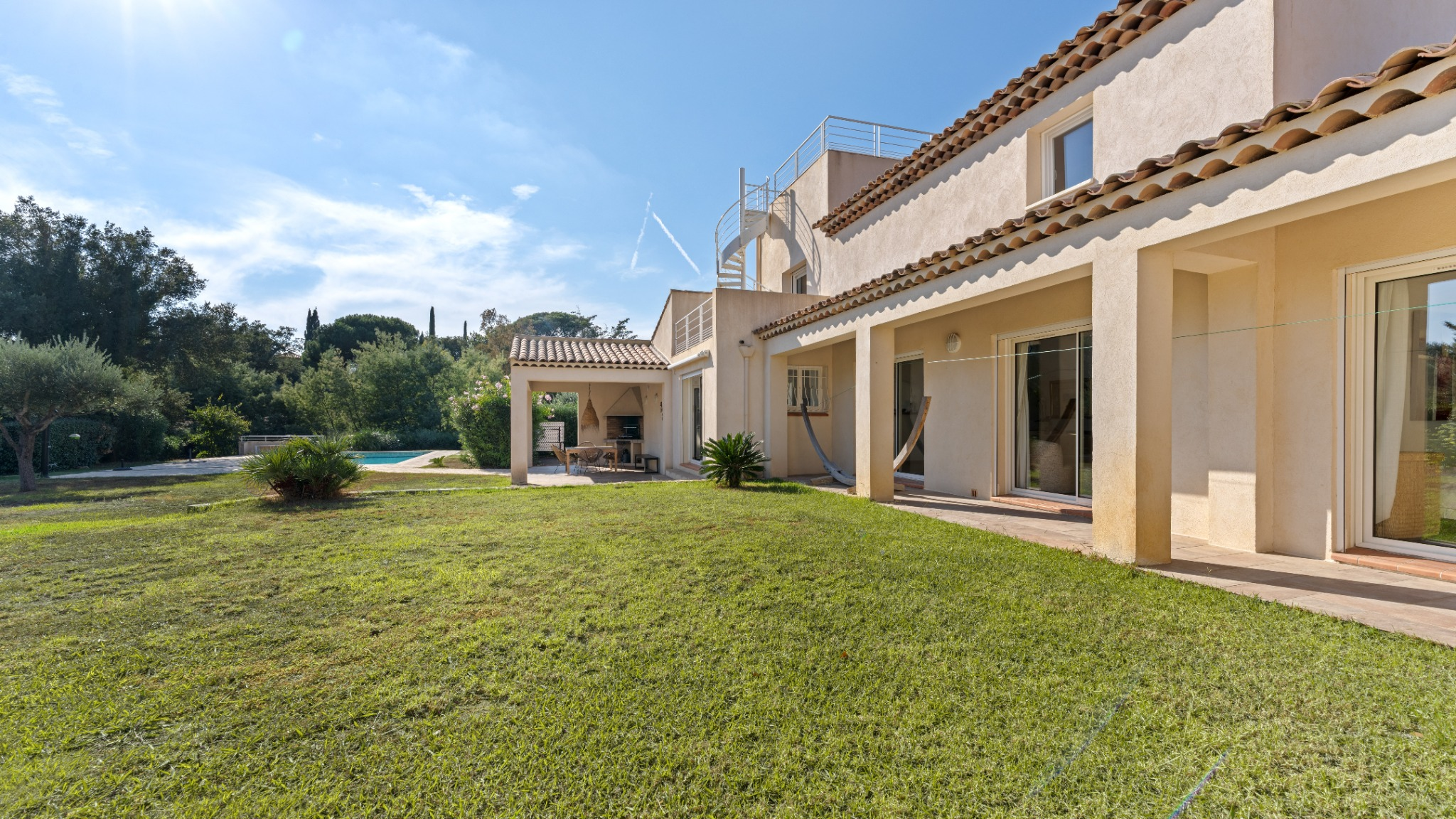 villa 6 Pièces en vente sur GRIMAUD (83310)
