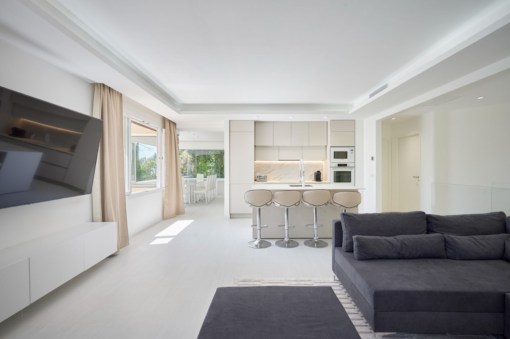villa 8 Pièces en vente sur MOUGINS (06250)