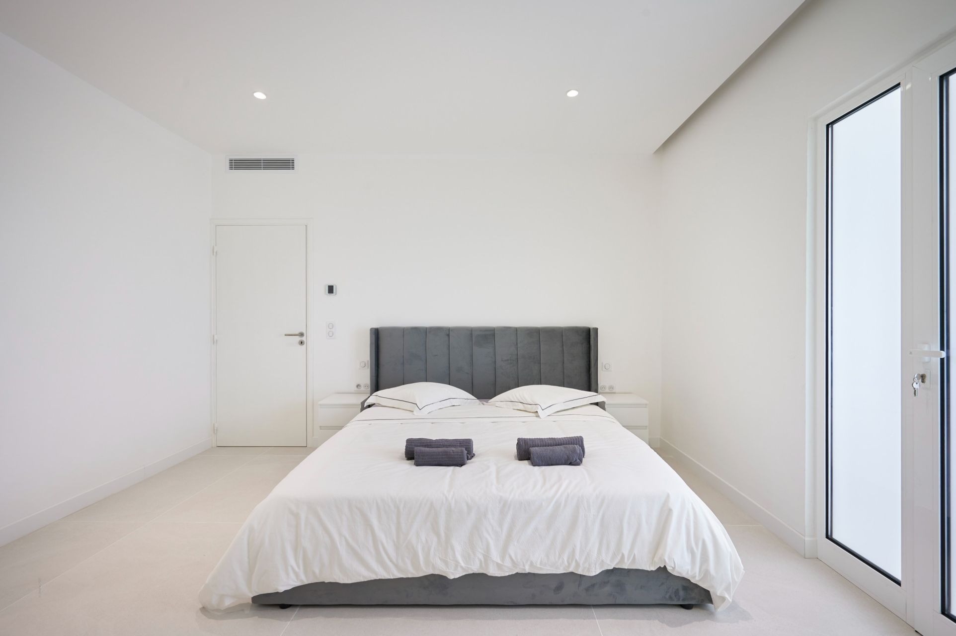 villa 8 Pièces en vente sur MOUGINS (06250)