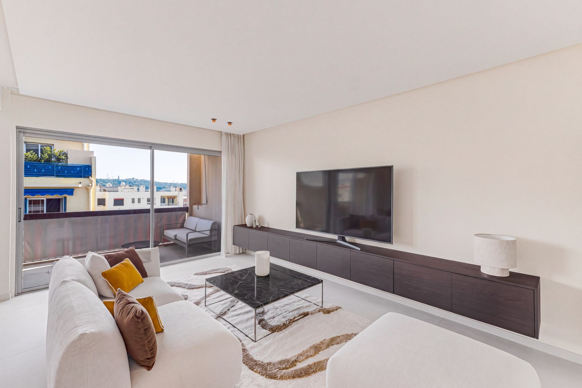apartment 3 Rooms for sale on ANTIBES (06600)