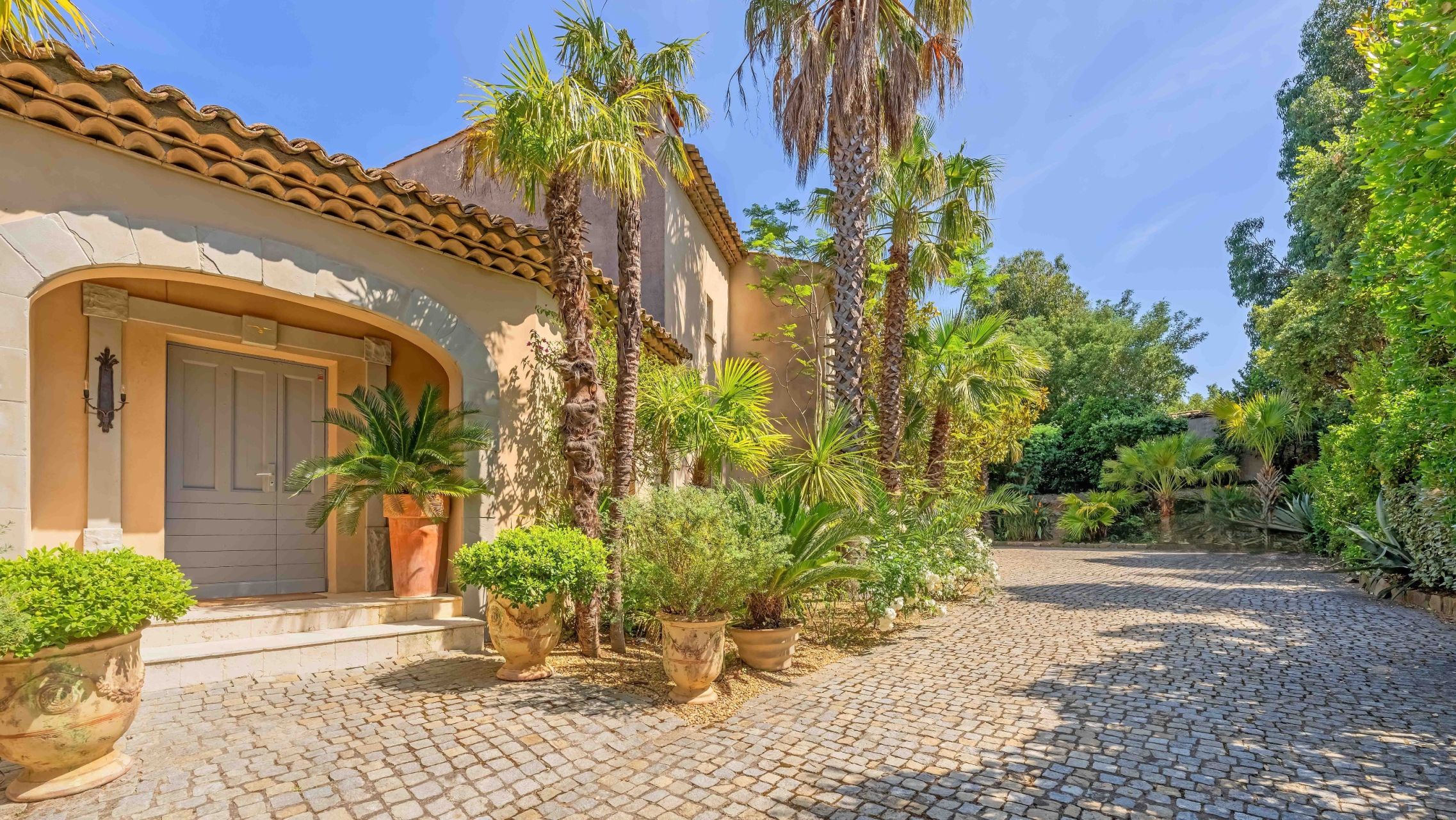 maison provençale 7 Pièces en vente sur GRIMAUD (83310)