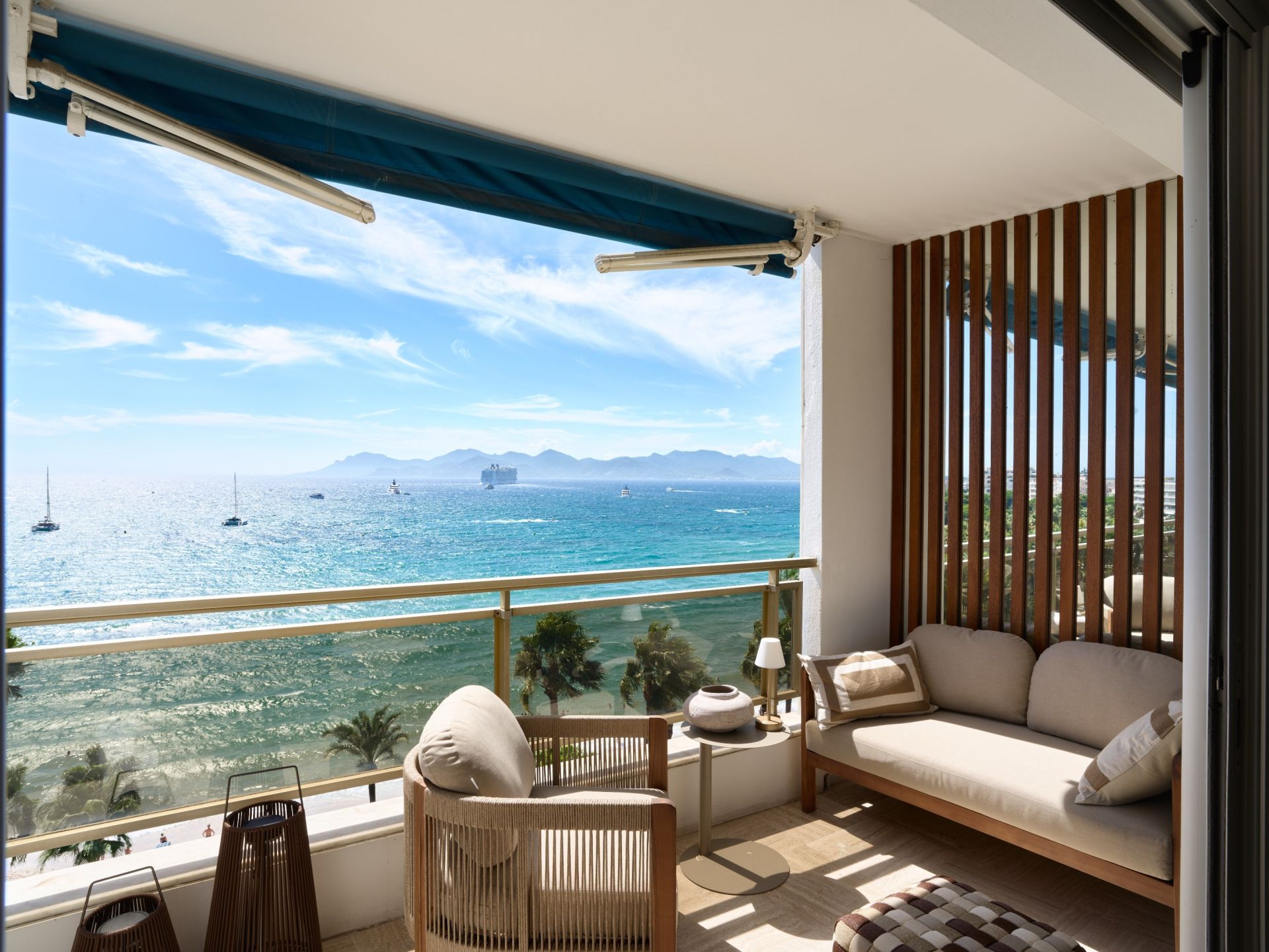 apartment 3 Rooms for sale on CANNES (06400)