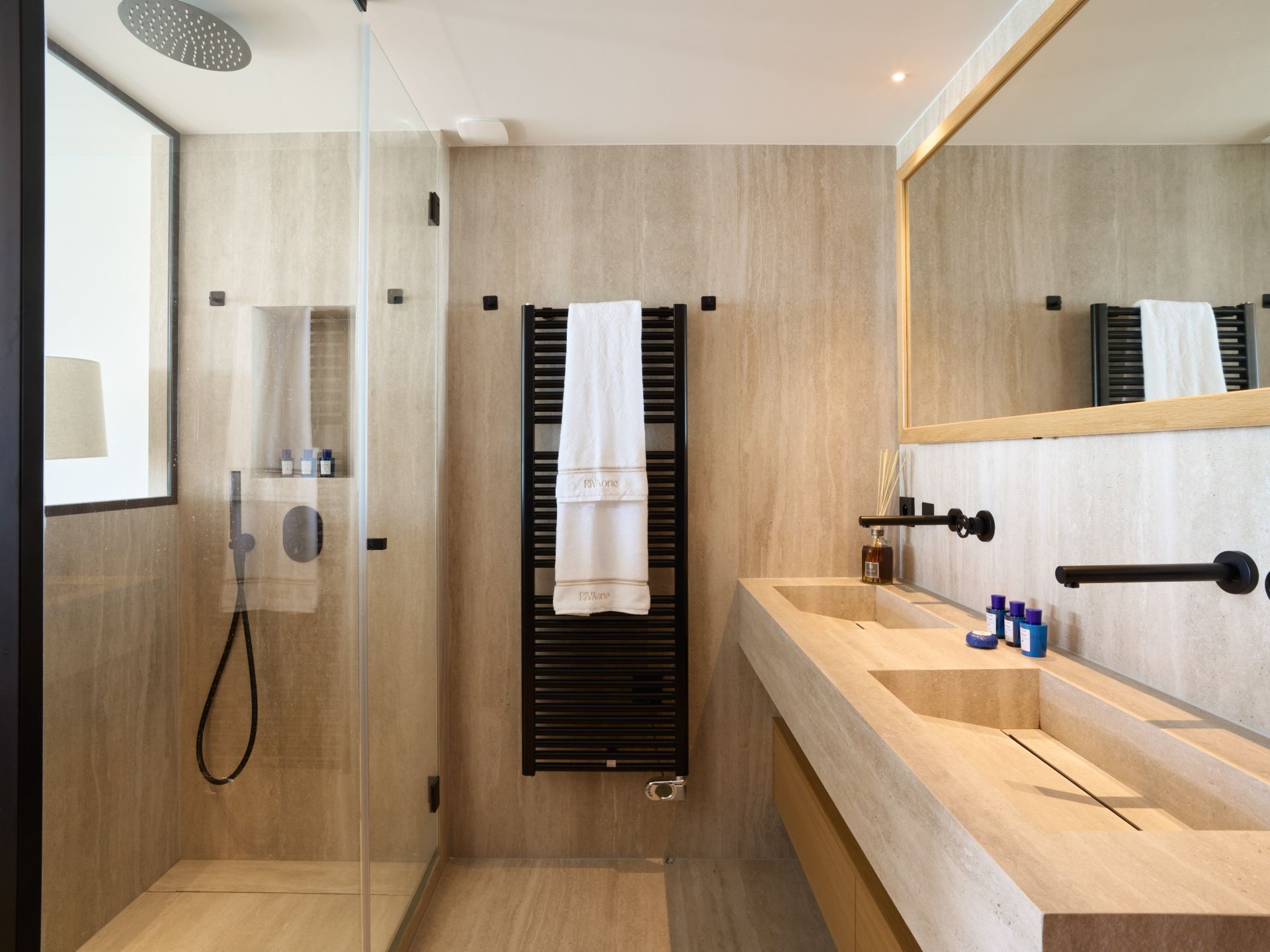 apartment 3 Rooms for sale on CANNES (06400)