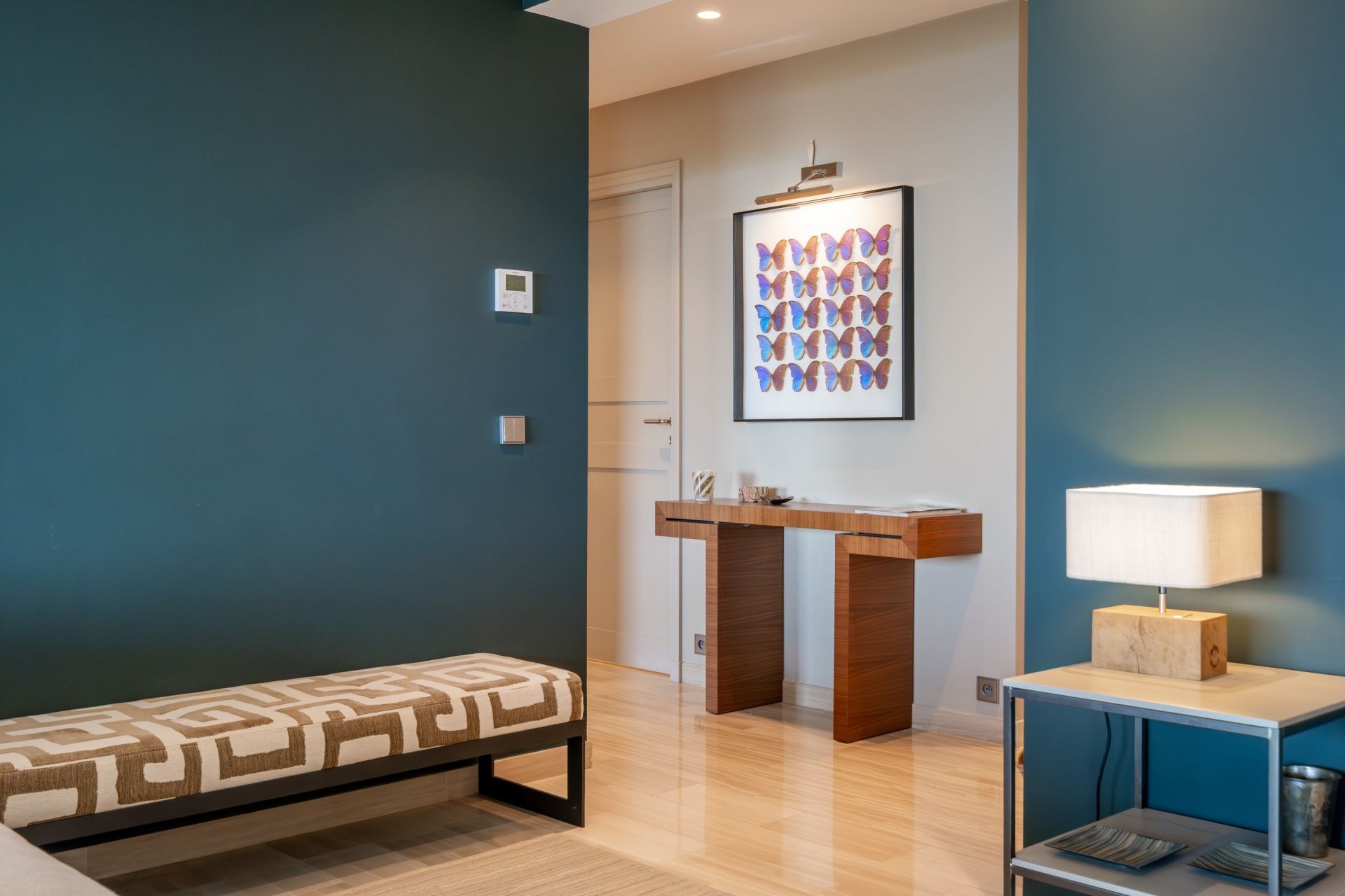 apartment 5 Rooms for sale on LE GOLFE JUAN (06220)