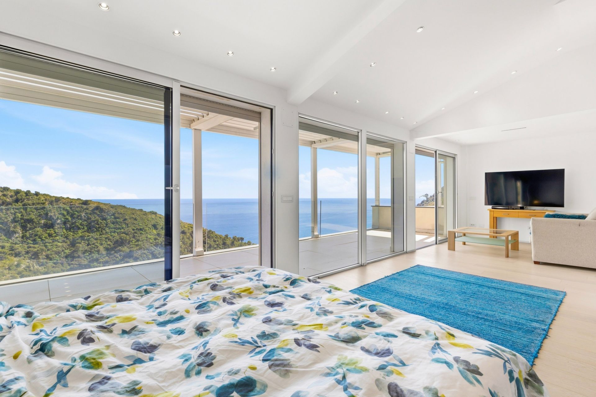 maison contemporaine 7 Pièces en vente sur EZE (06360)