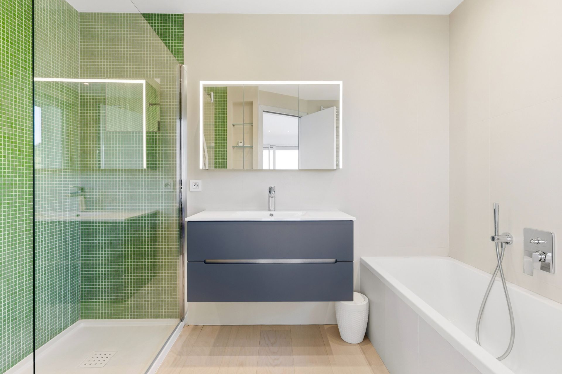 maison contemporaine 7 Pièces en vente sur EZE (06360)