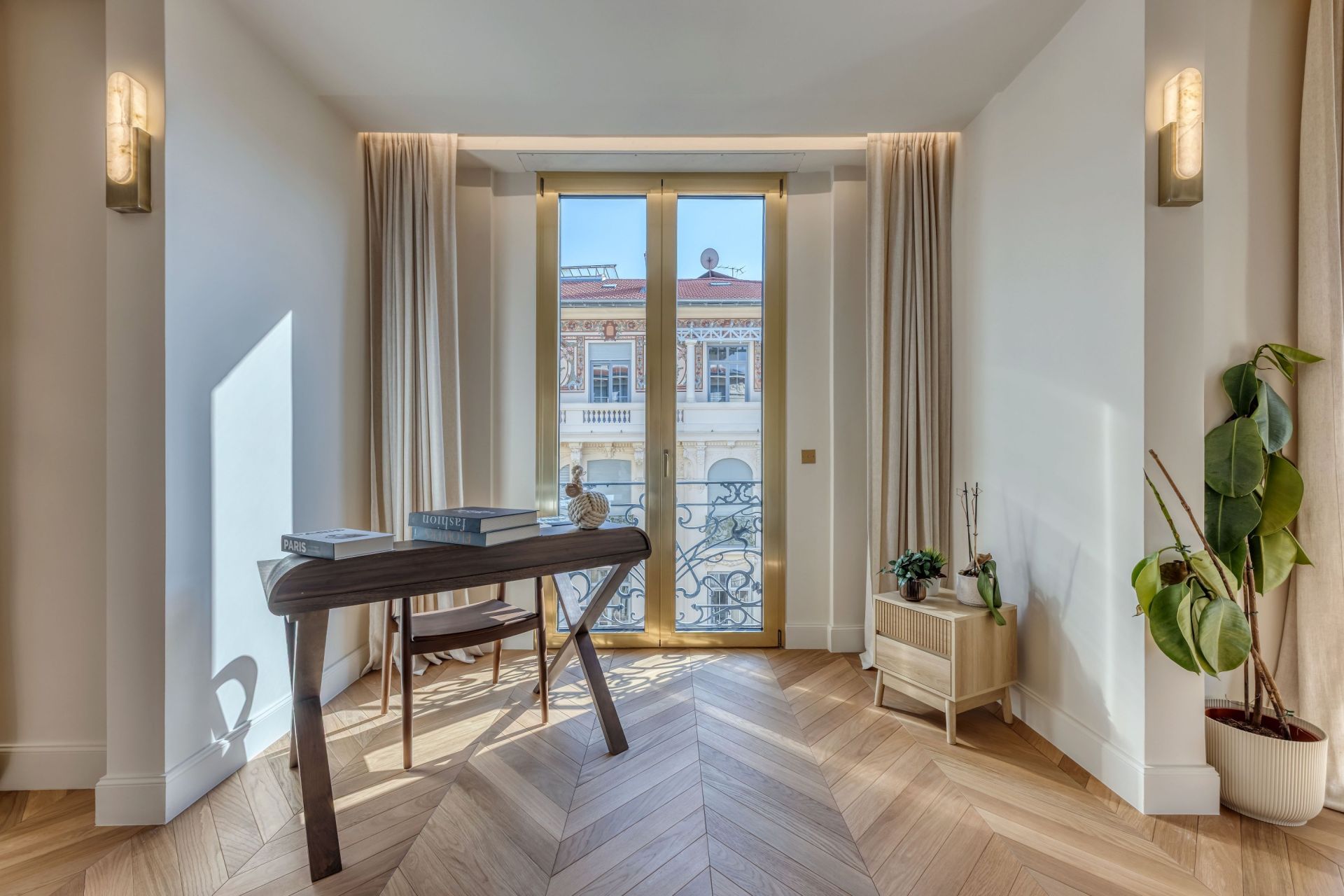 apartment 4 Rooms for sale on NICE (06000)