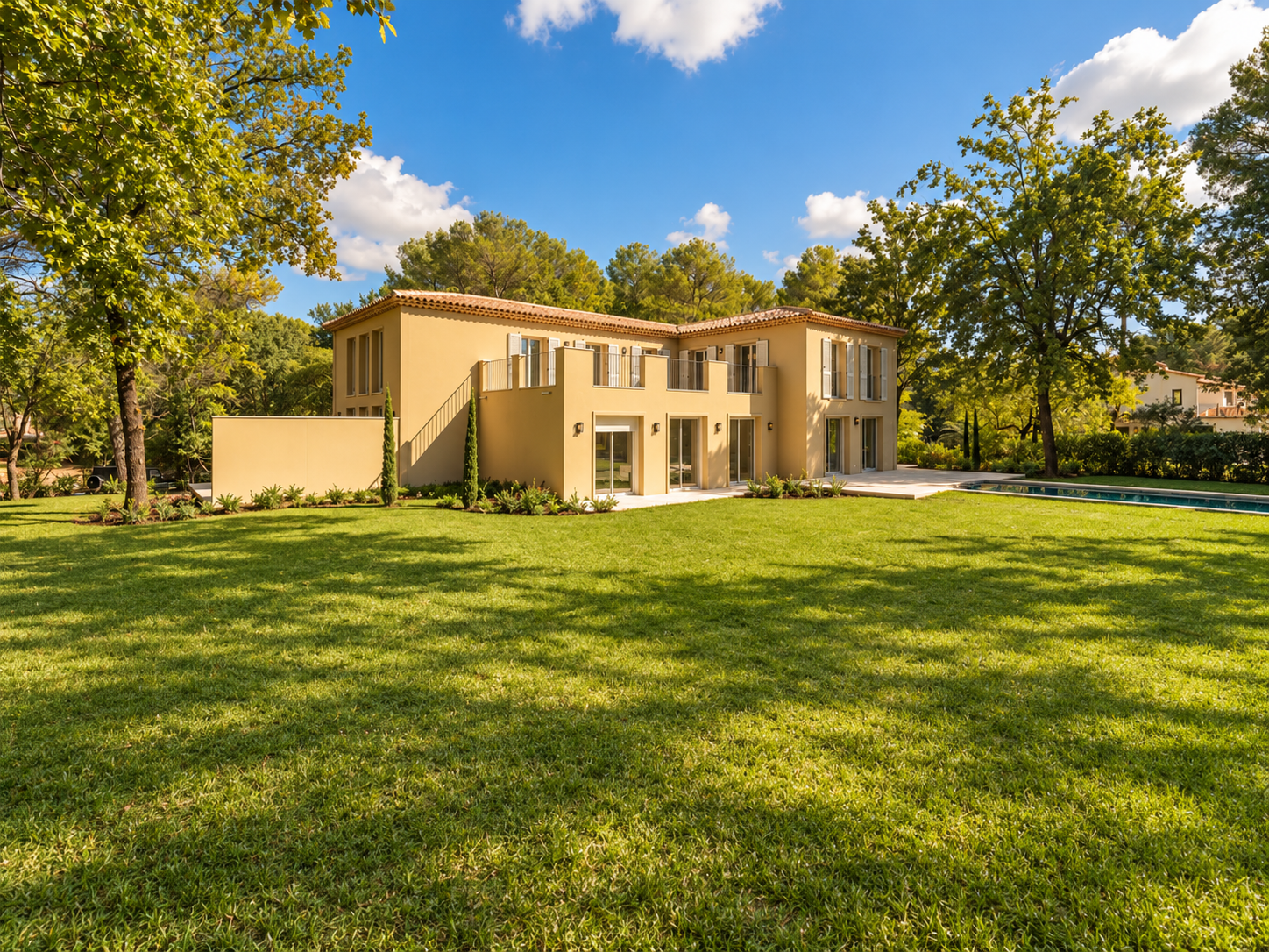 villa 10 Pièces en vente sur MOUGINS (06250)