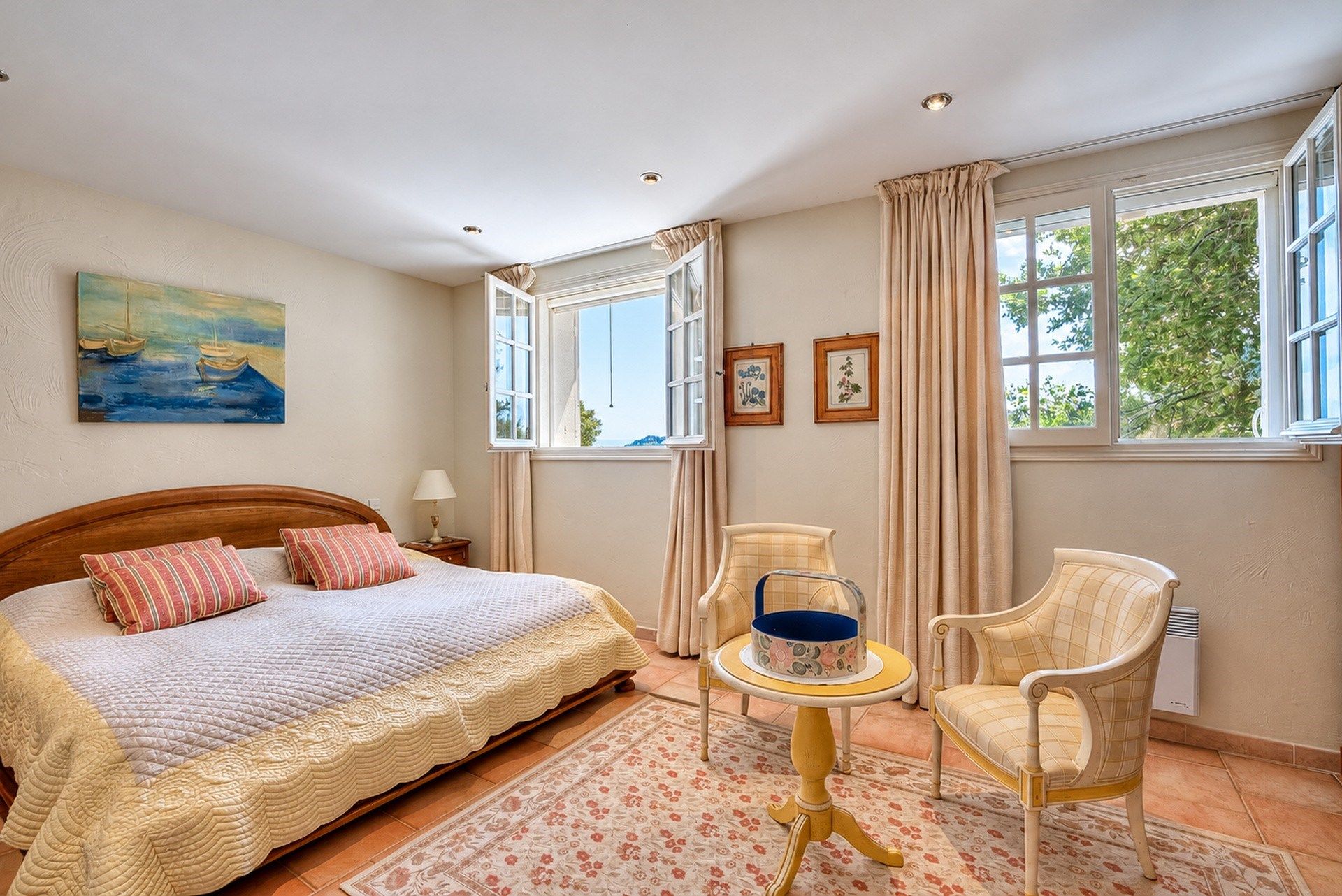 villa 15 Pièces en vente sur CHATEAUNEUF GRASSE (06740)