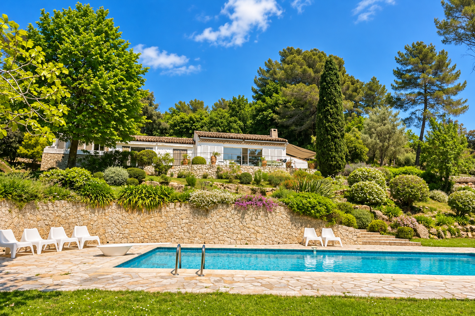 villa 9 Pièces en vente sur OPIO (06650)