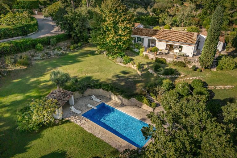 villa 9 Pièces en vente sur OPIO (06650)