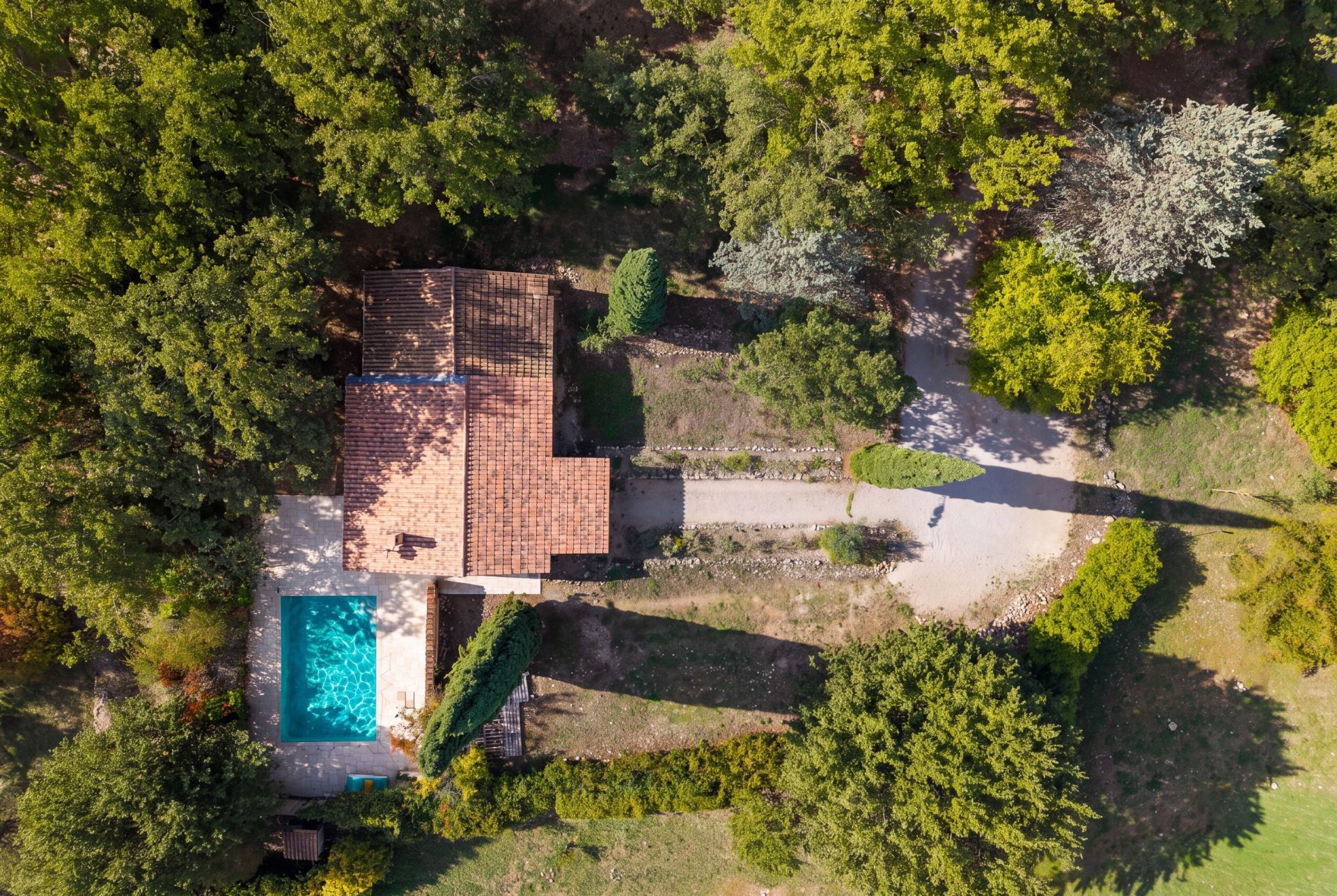 maison provençale 3 Pièces en vente sur TOURRETTES (83440)