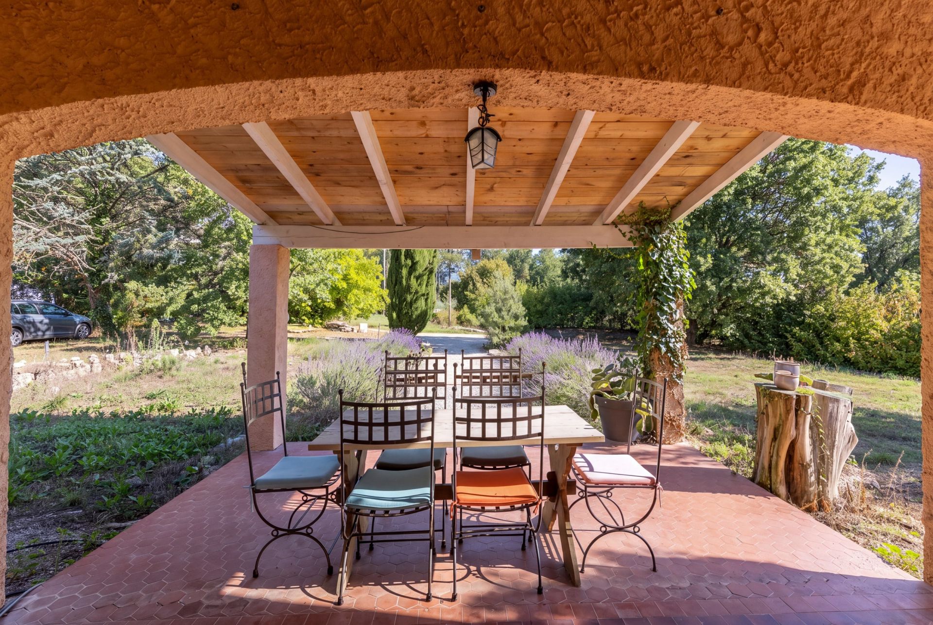 maison provençale 3 Pièces en vente sur TOURRETTES (83440)