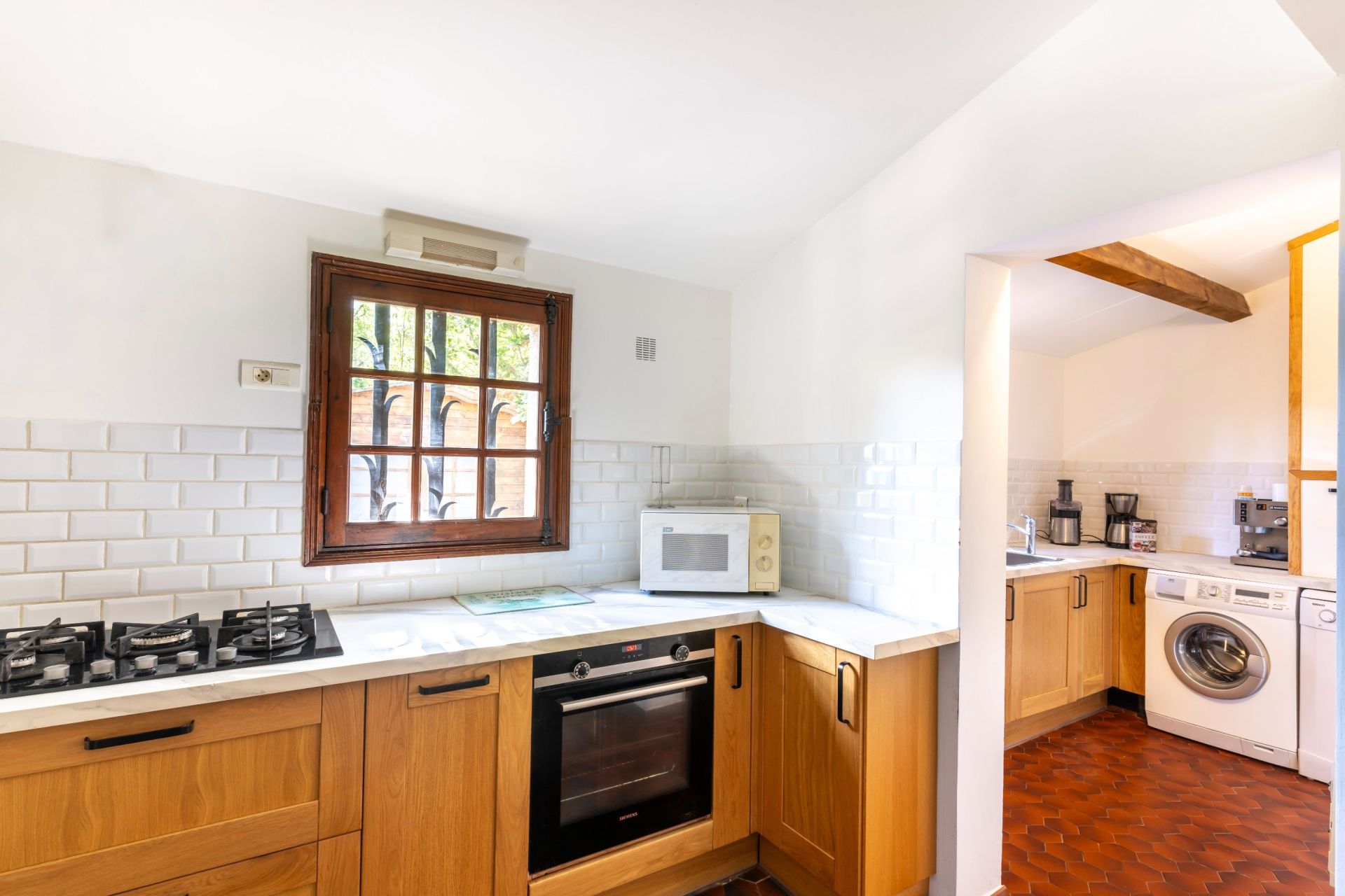 maison provençale 3 Pièces en vente sur TOURRETTES (83440)