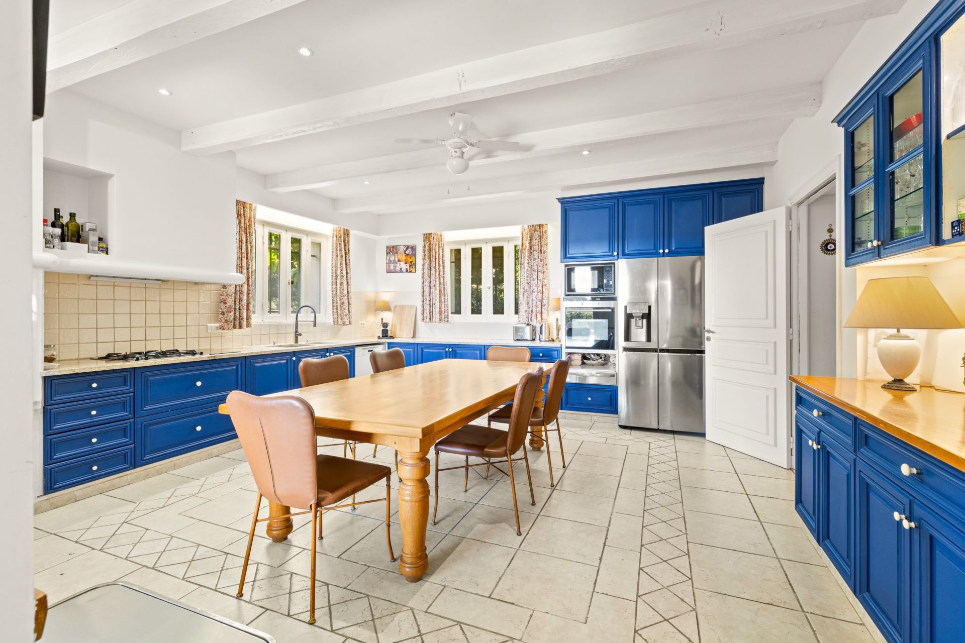 provencal house 11 Rooms for sale on LA COLLE SUR LOUP (06480)