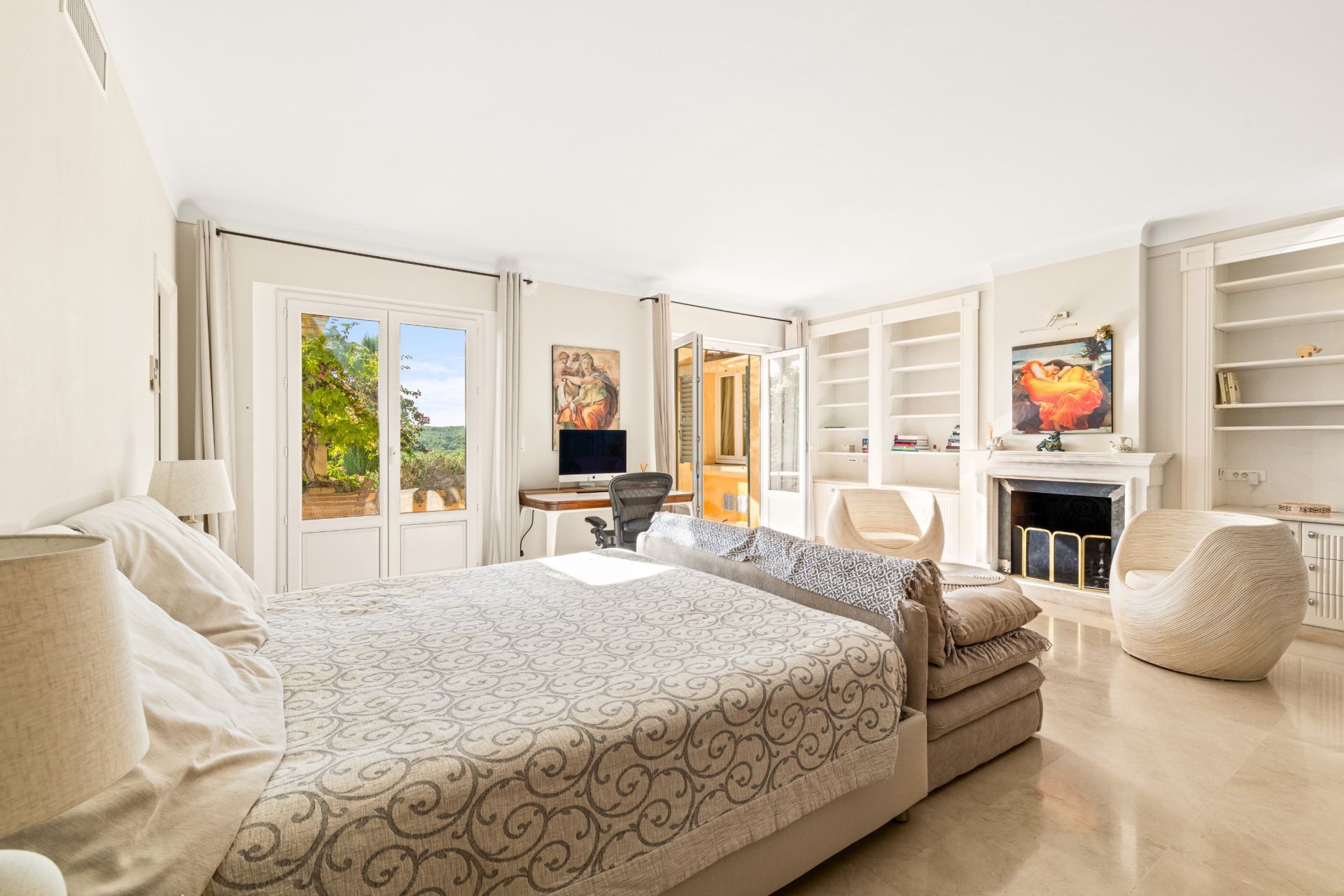 provencal house 11 Rooms for sale on LA COLLE SUR LOUP (06480)