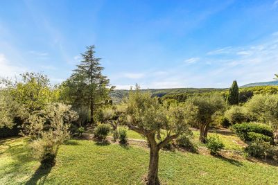 Sale Provencal house La Colle-sur-Loup 11&nbsp;Rooms 398&nbsp;m²