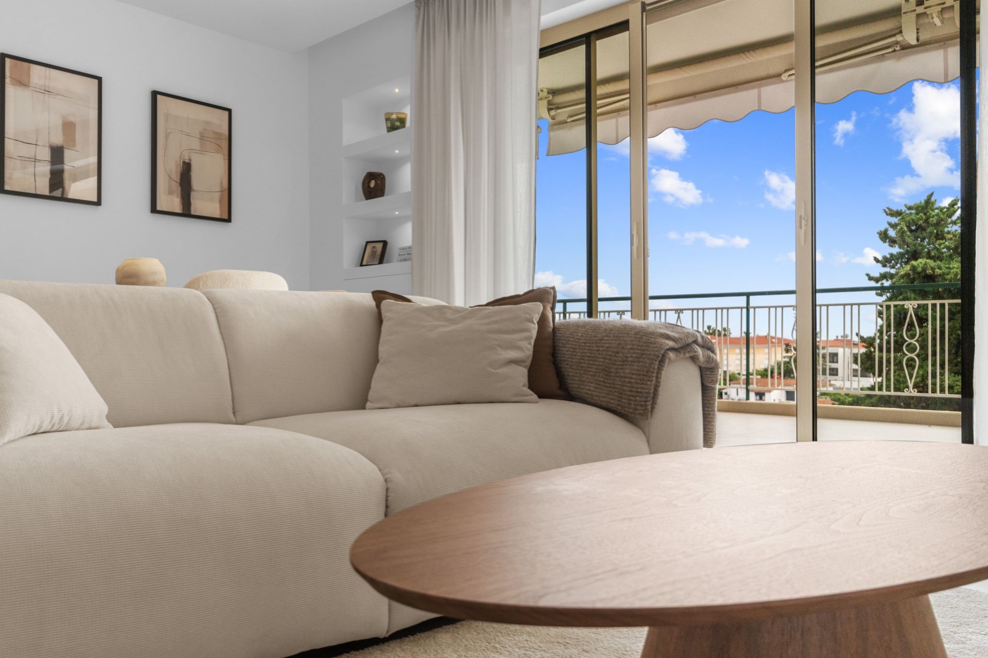 penthouse 3 Rooms for sale on LE CANNET (06110)