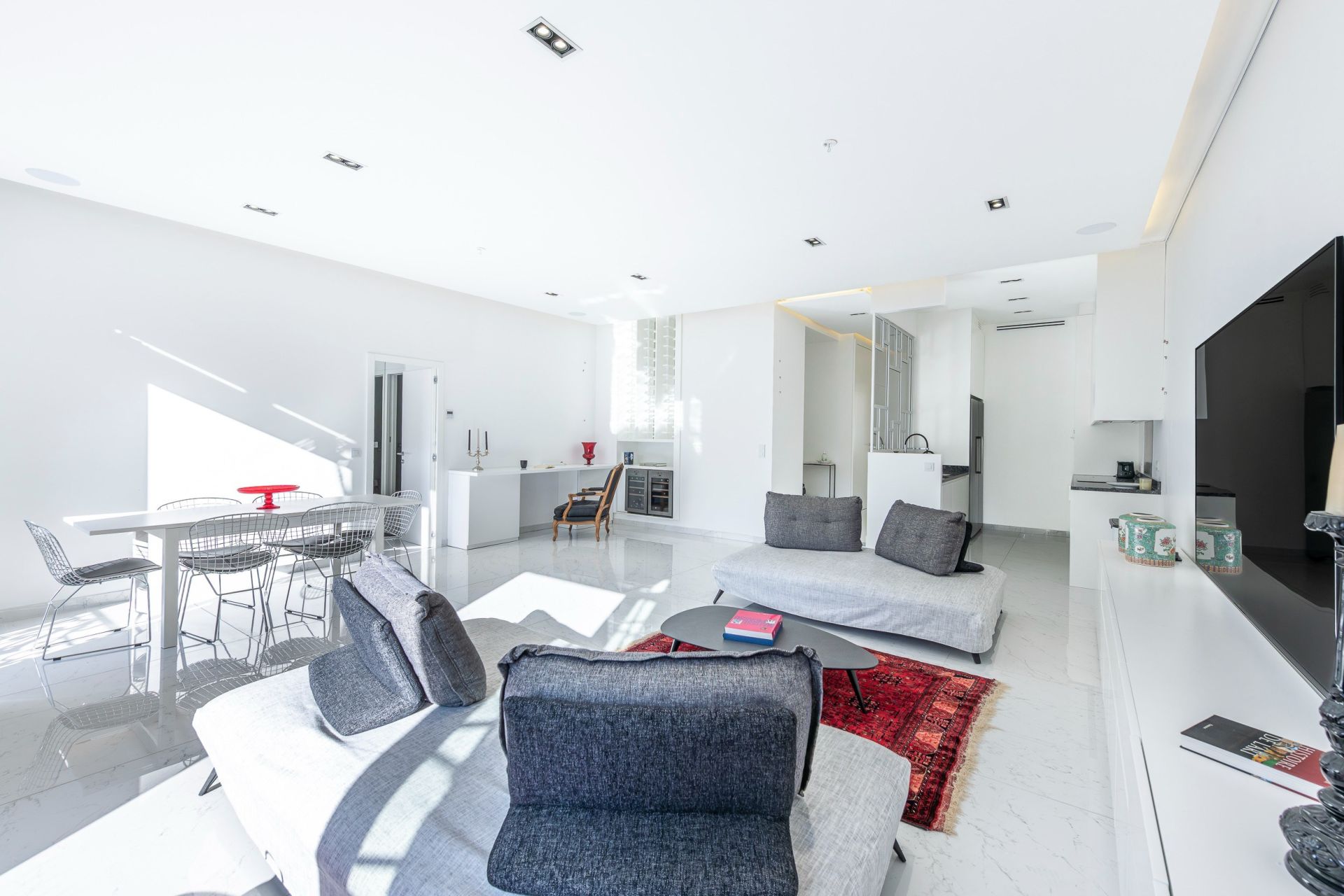 apartment 3 Rooms for sale on NICE (06000)