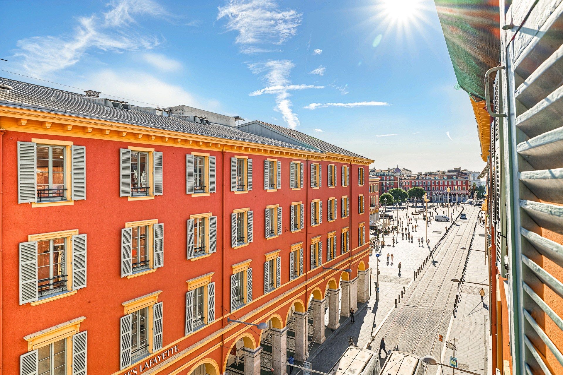 apartment 4 Rooms for sale on NICE (06000)