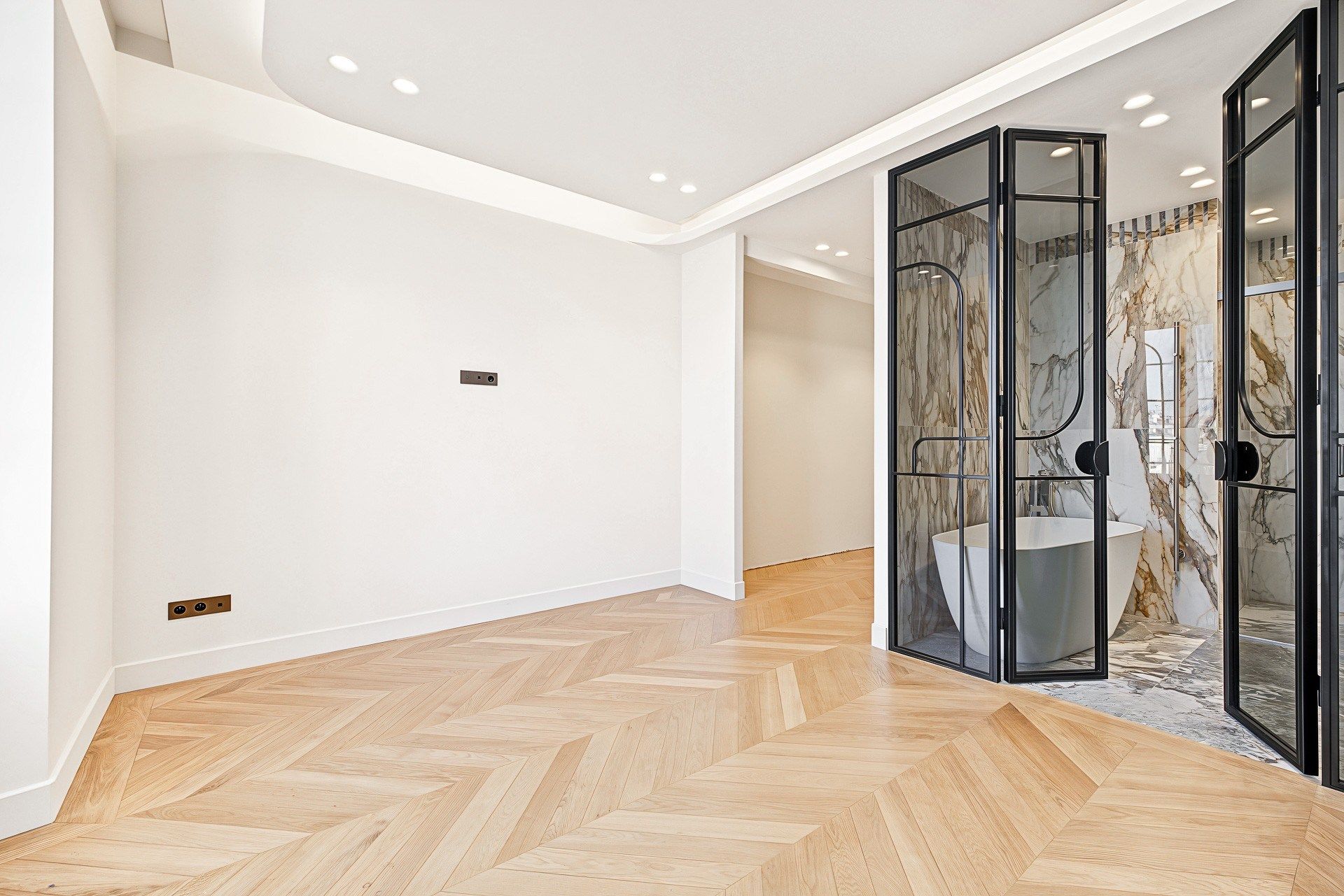 apartment 4 Rooms for sale on NICE (06000)
