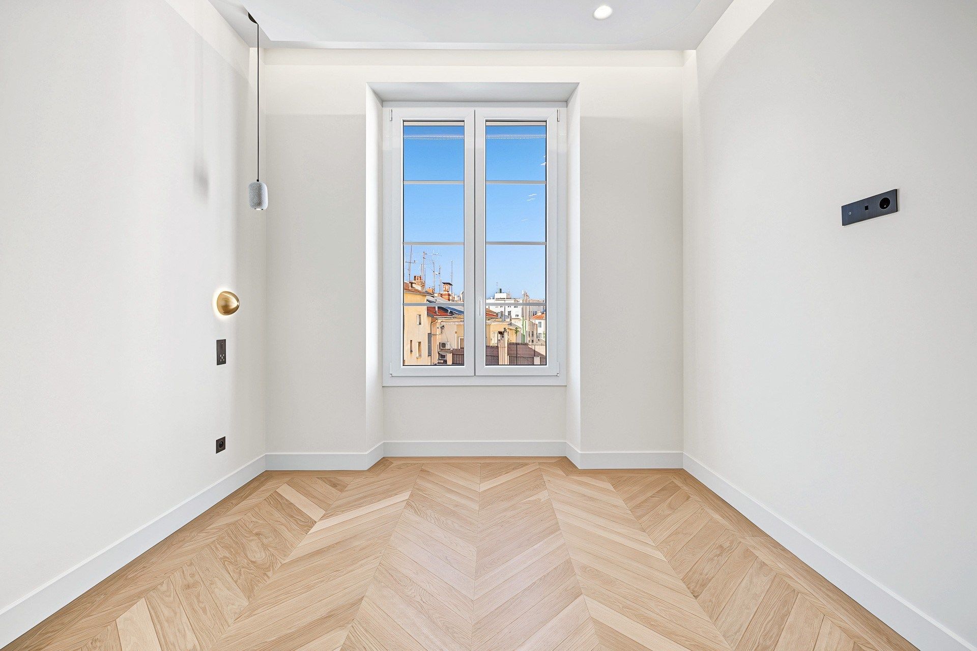 apartment 4 Rooms for sale on NICE (06000)