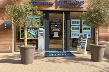Côte d'Azur (St Tropez) Sotheby's International Realty - Agence immobilière de prestige