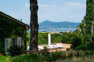 Maison de caractère avec vue mer à Saint-Tropez