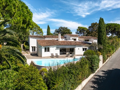 Exceptional auction opportunity: Villa Calypso