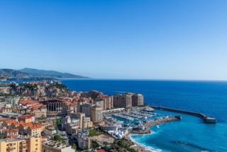 Cap d'Ail ou Monaco : où acheter un bien immobilier de prestige ?