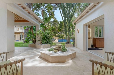 Saint-Tropez : Propriété rénovée au cœur des Parcs