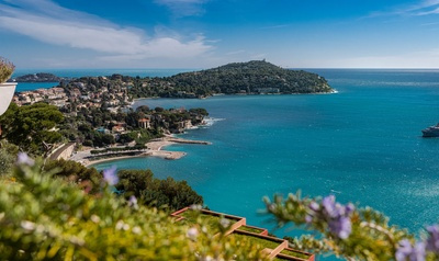 Immobilier d’exception sur la Côte d’Azur : quand la rareté redéfinit les règles du marché