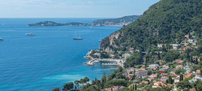 Living in Èze: the hilltop village, Èze-sur-Mer, the Corniches and real estate