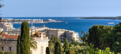 Living in Cannes Croix des Gardes: nature, sea views and luxury real estate